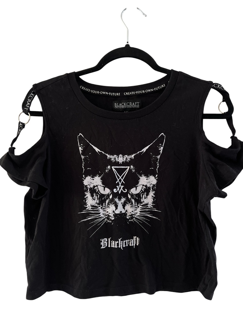 Blackcraft Black Cold-Shoulder Cat Graphic Crop Tee